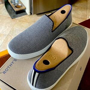 New in Box Rothy’s The Original Slip on Sneaker, Anchor size 8 1/2